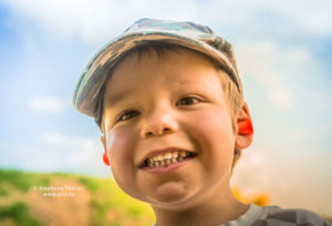 Séance photo enfant - Ného portrait et bouchon par Stéphane Thirion